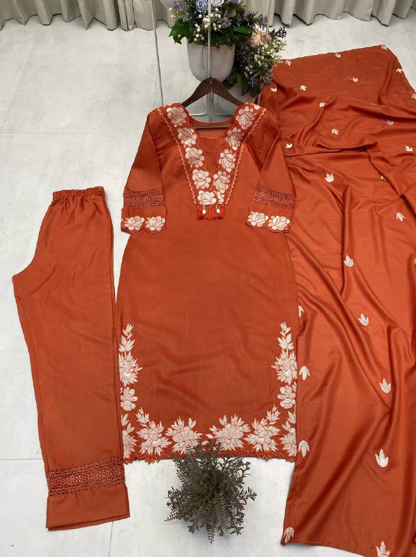 Reyon Slub Cotton Fabric in Top