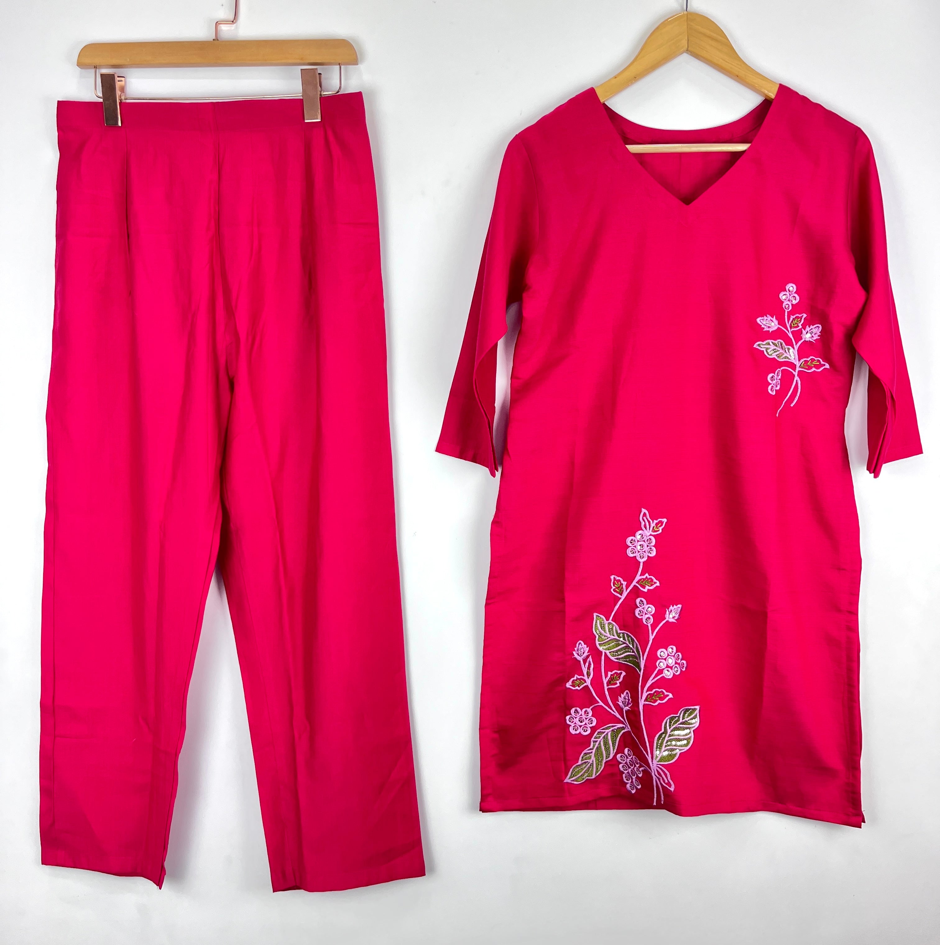 Pure Vertical Embroidery Thred Work Top Pent