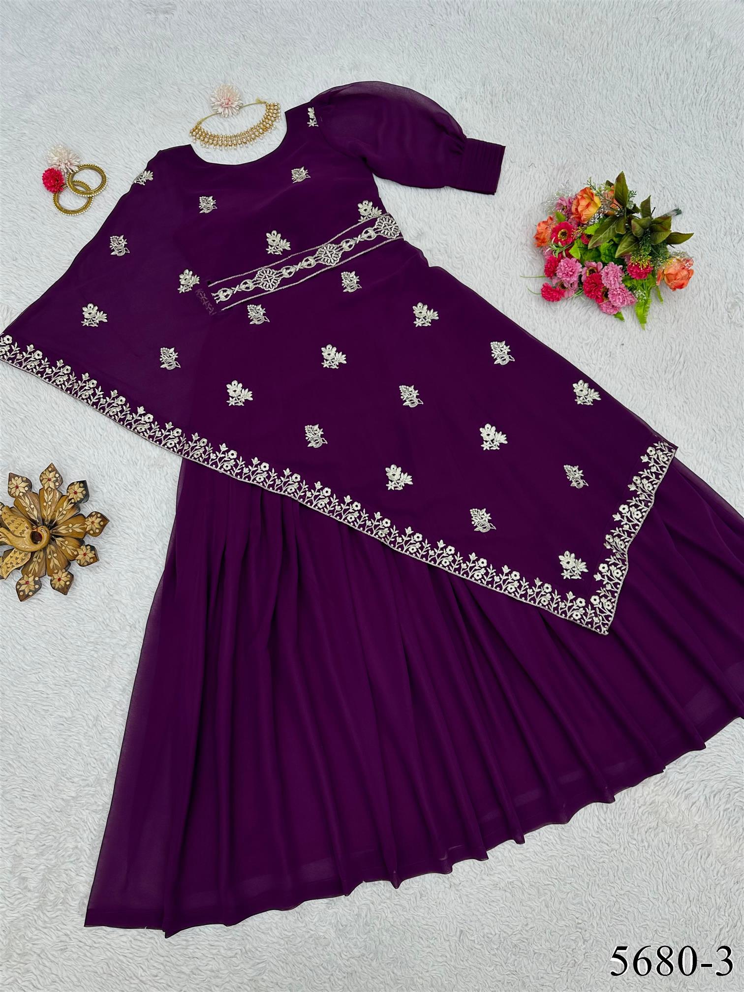 Foux gorgette With Thread Work And Attractive Look