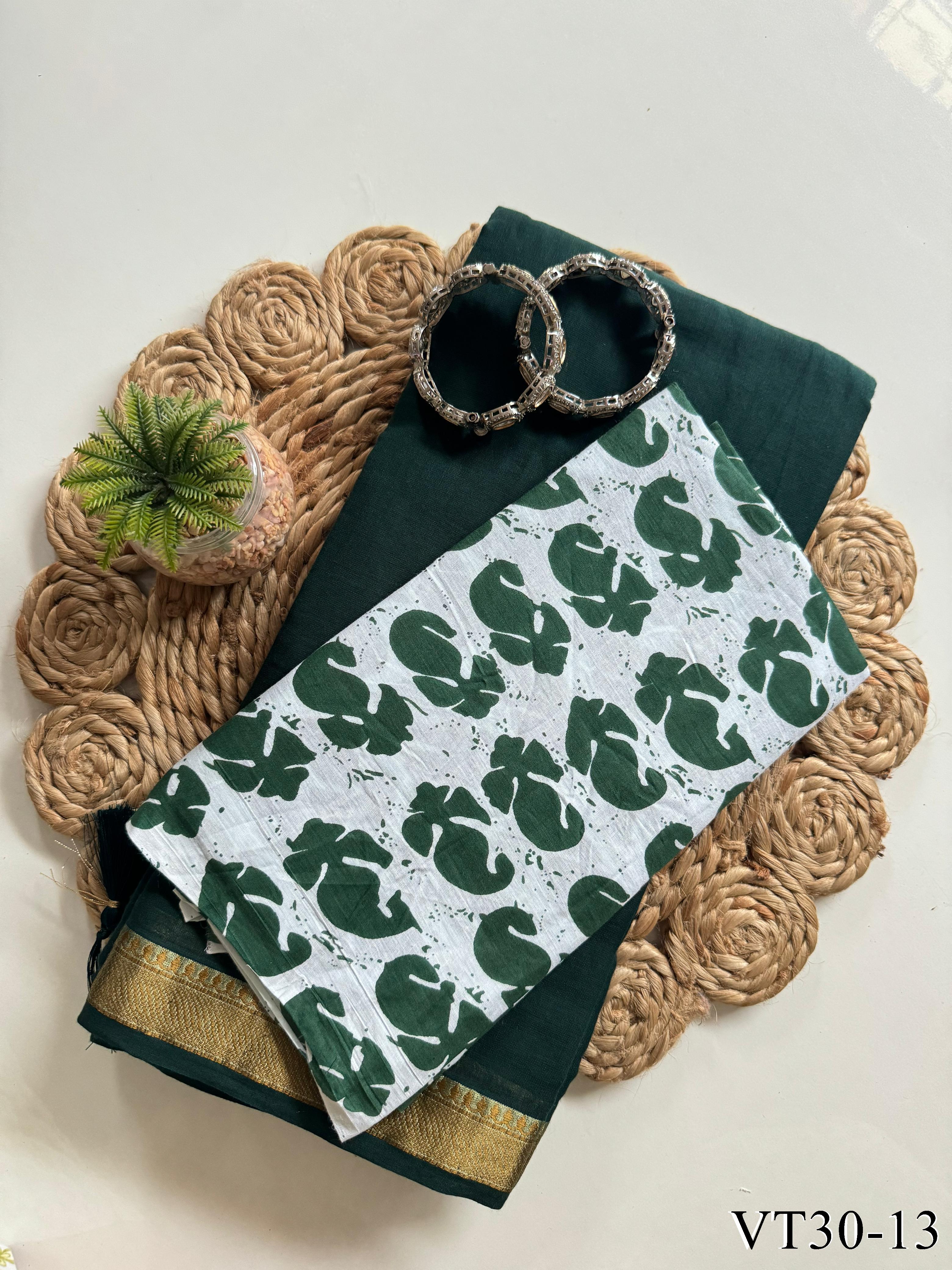 Graceful Resham Mul Cotton Saree