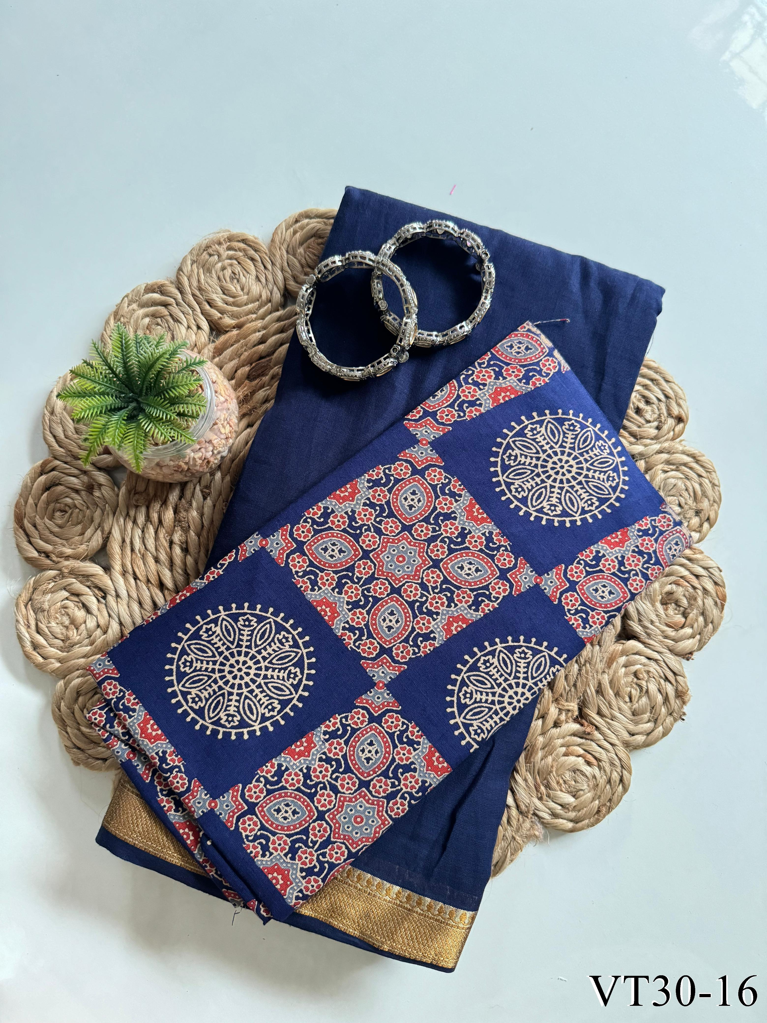 Graceful Resham Mul Cotton Saree