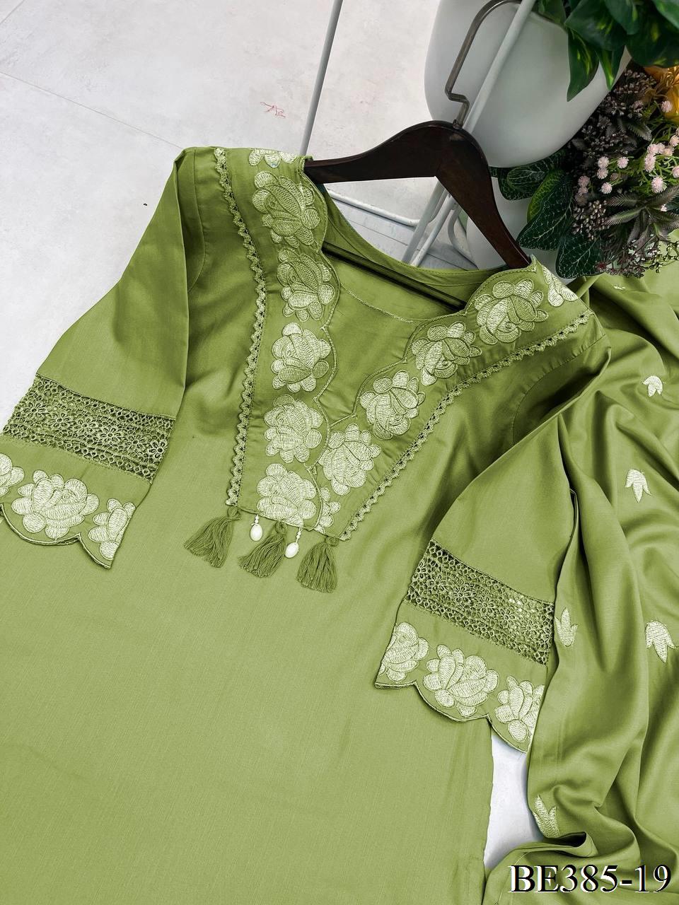 Reyon Slub Cotton Fabric in Top