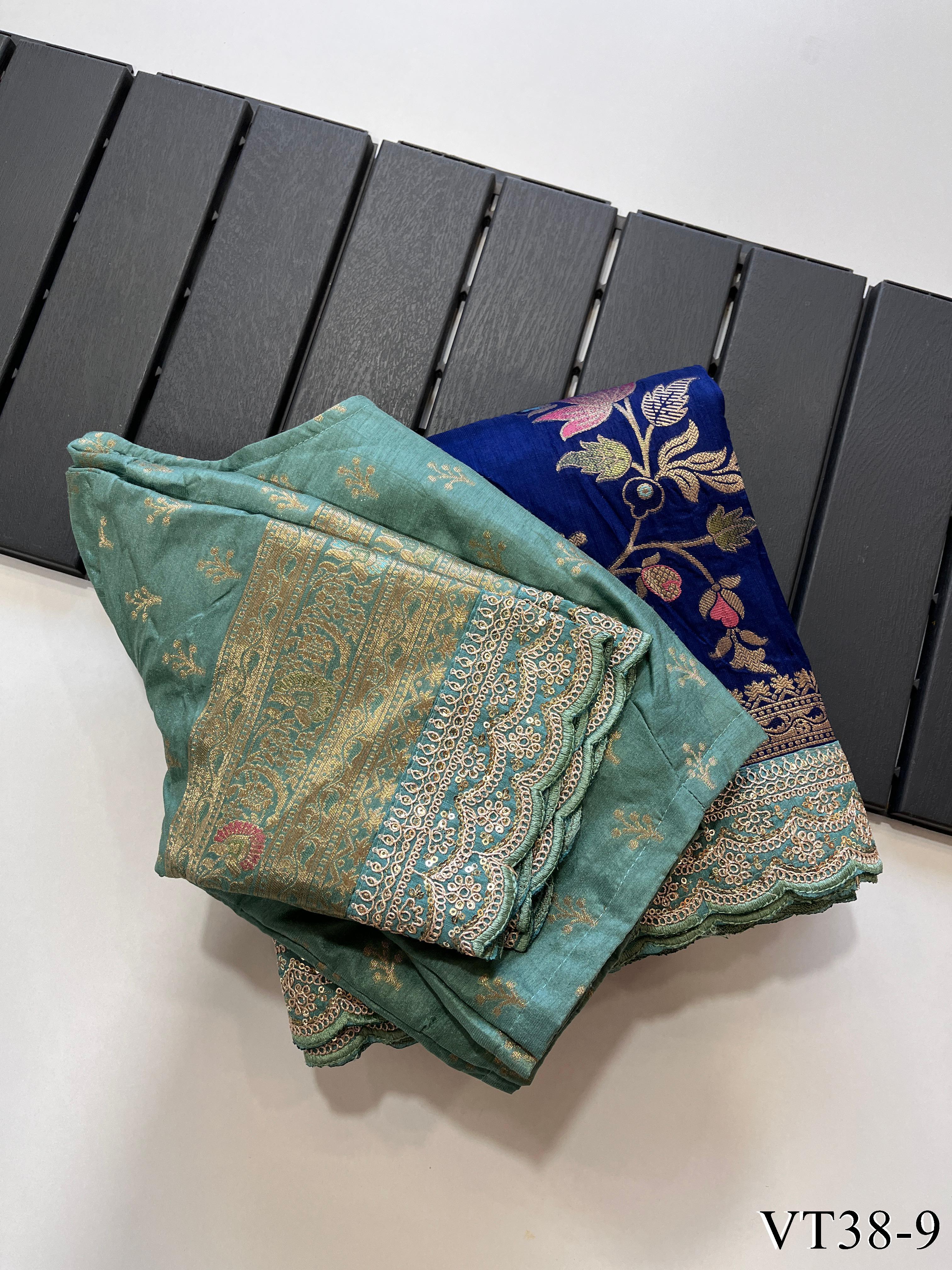 Pure Banarasi Silk With Weaving Flower Design Saree
