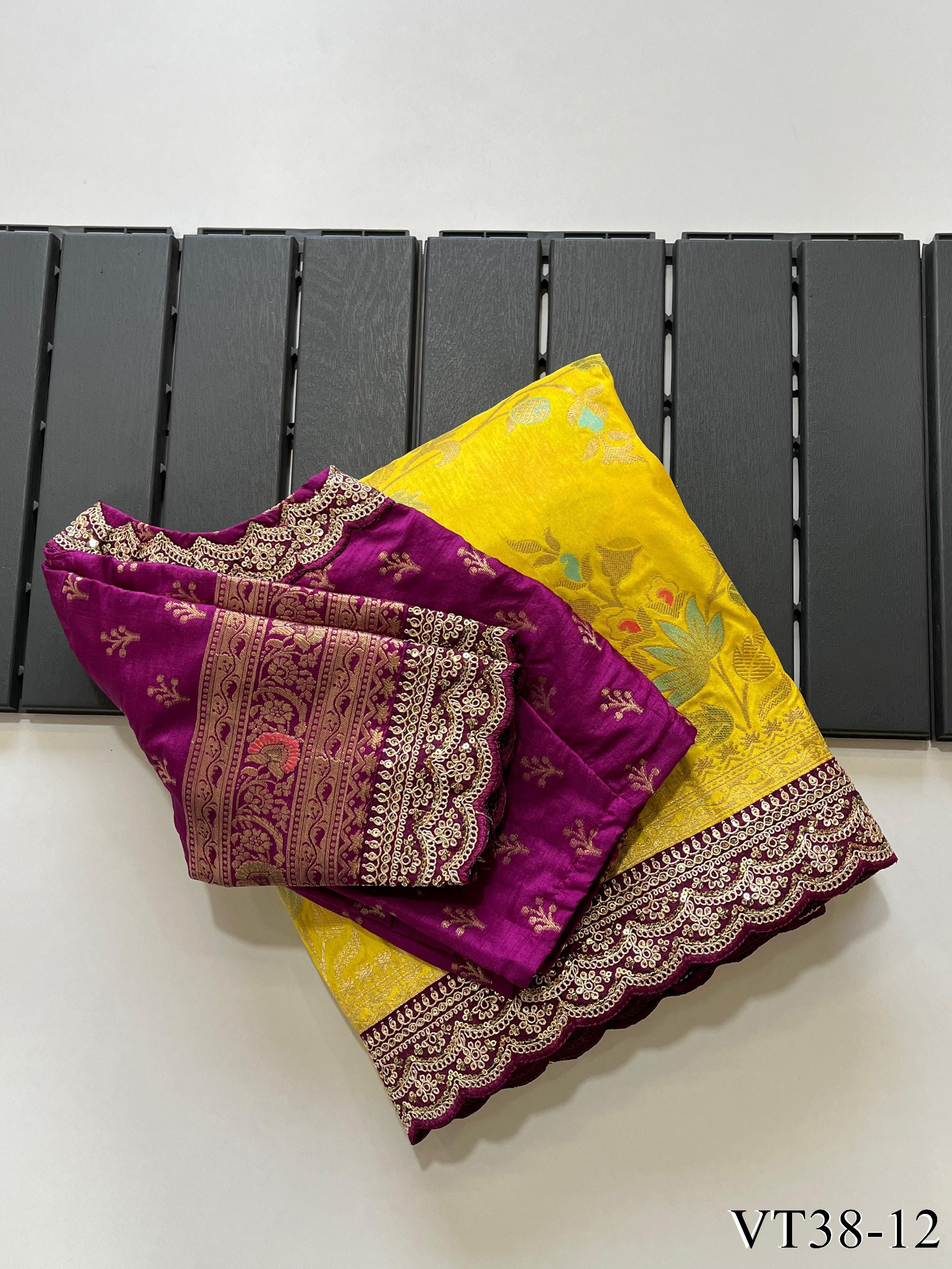 Pure Banarasi Silk With Weaving Flower Design Saree