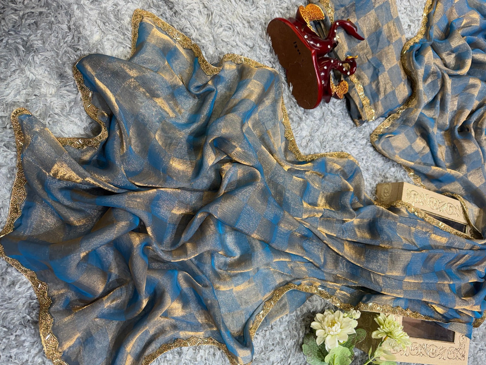 Box pattern in space silk Saree