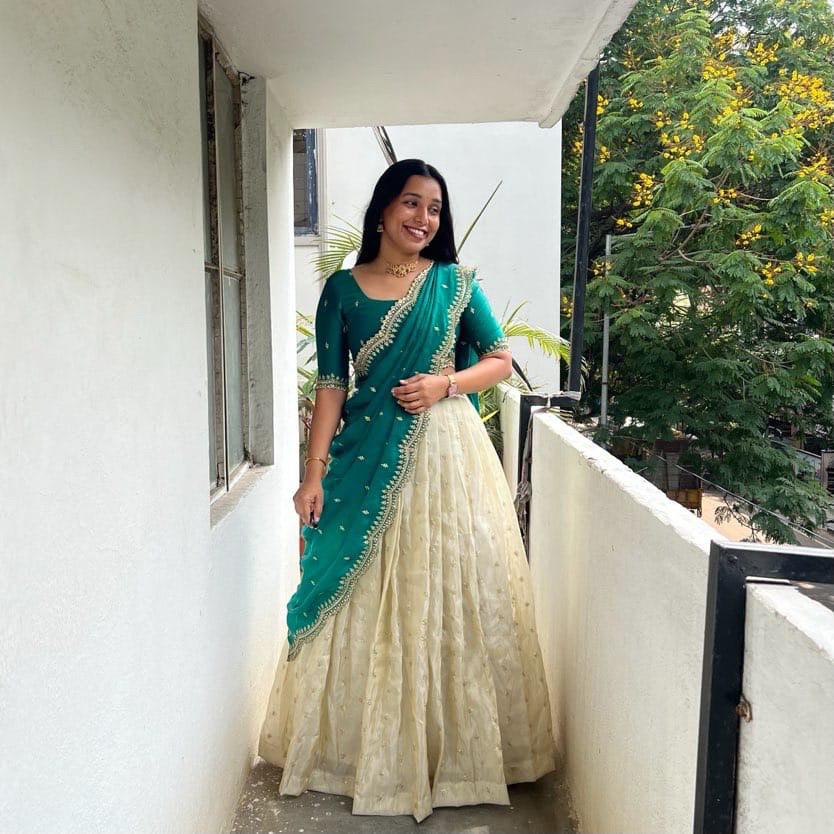 Viscose zari Tissue Silk Lehenga With Butti Work & Glass Tissue Embroidered Cut Work dupatta