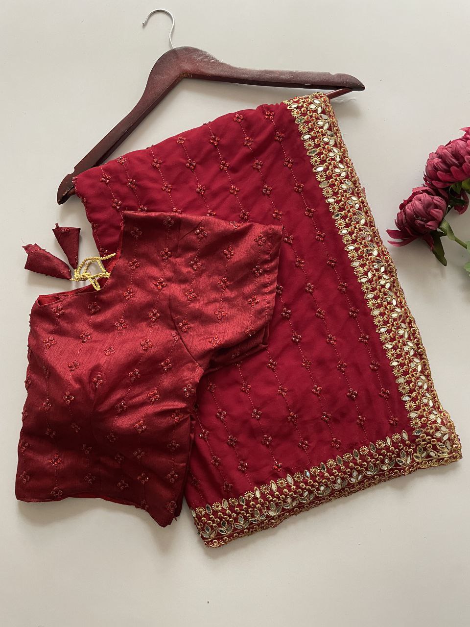 Heavy quality Faux Georgette Fabric in Saree