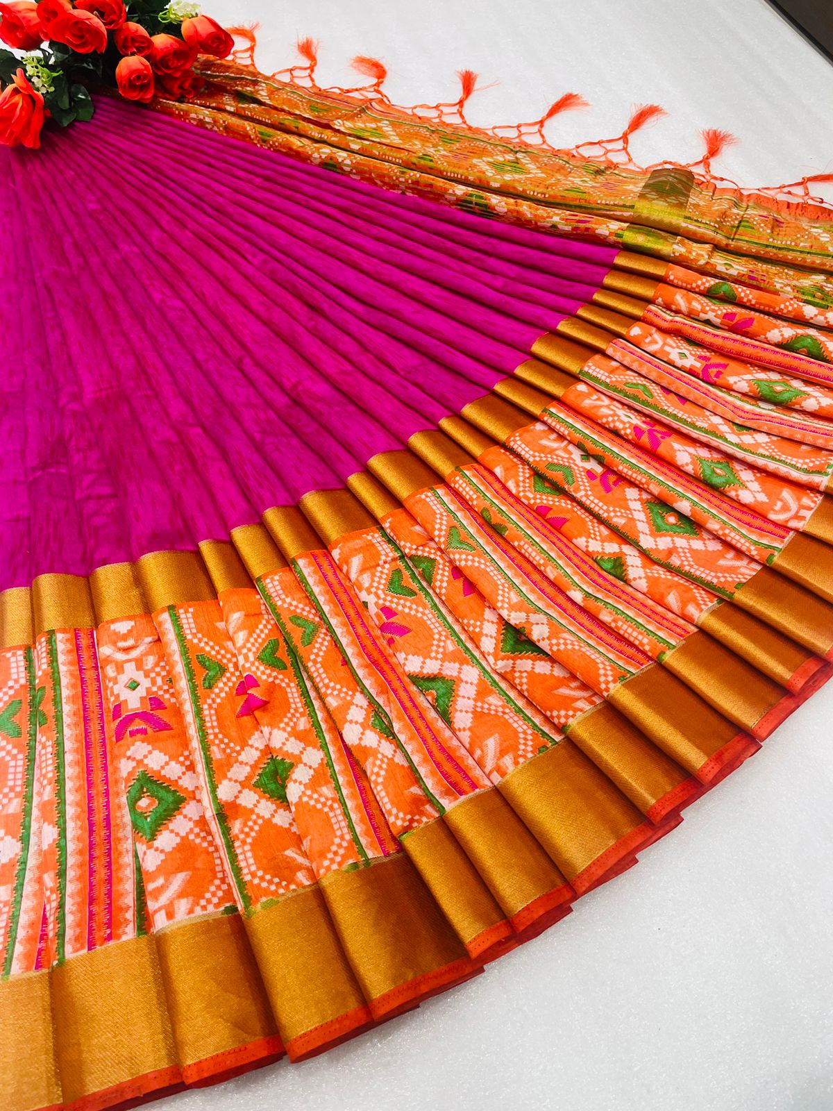 Pure Jari Weving Border Silk Saree