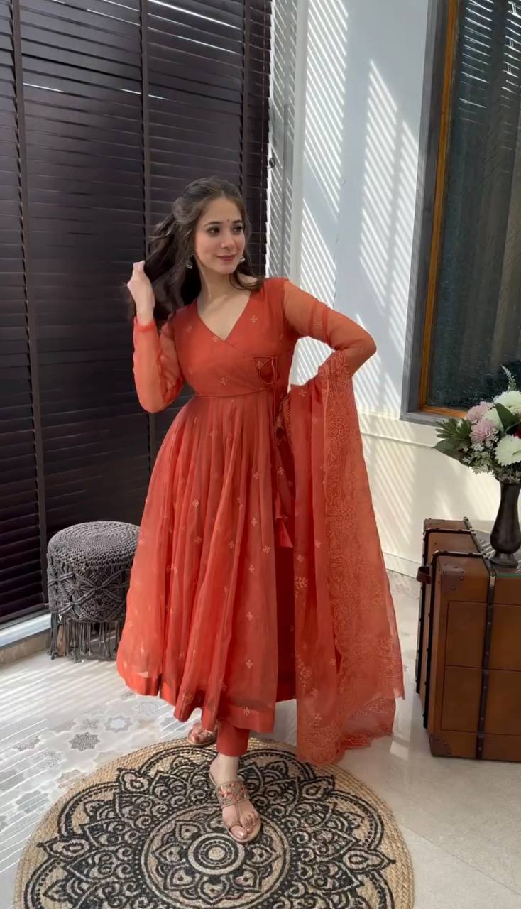 Embroidery Work With Fancy Full Sleeve In Gown