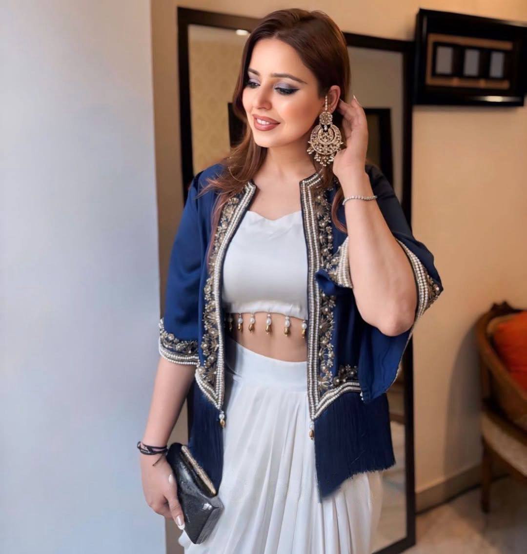 Creap Silk With Moti Lace Work Koti Blouse