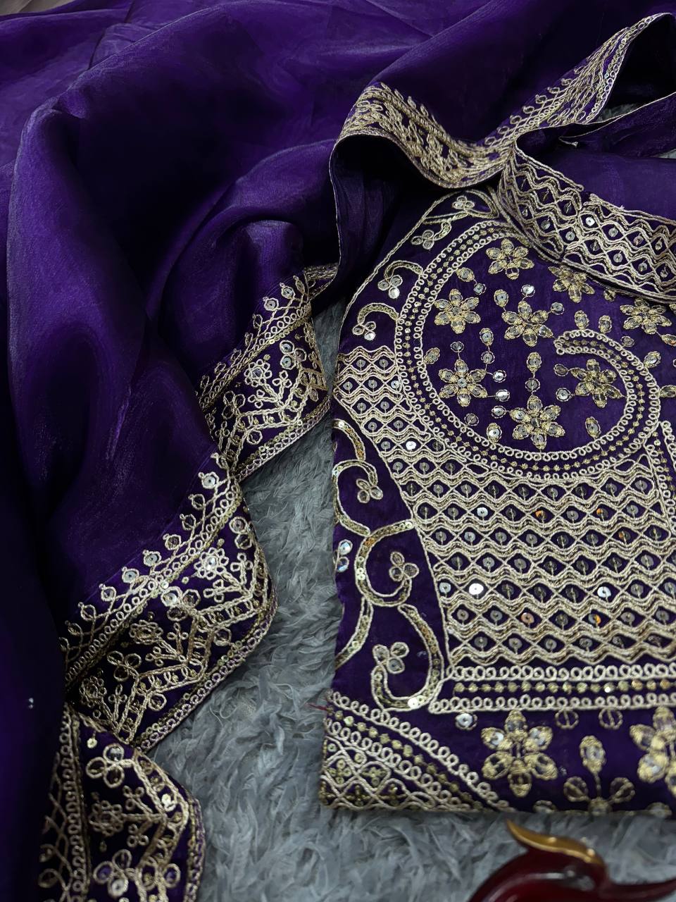 Jimmy Chuu Thead And Sequence Work Saree