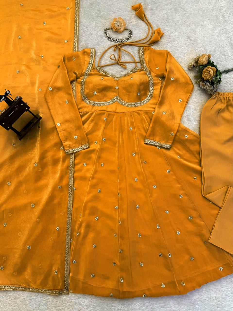 Beautifull Fendy Silk With Thread And Sequience Work Anarkali