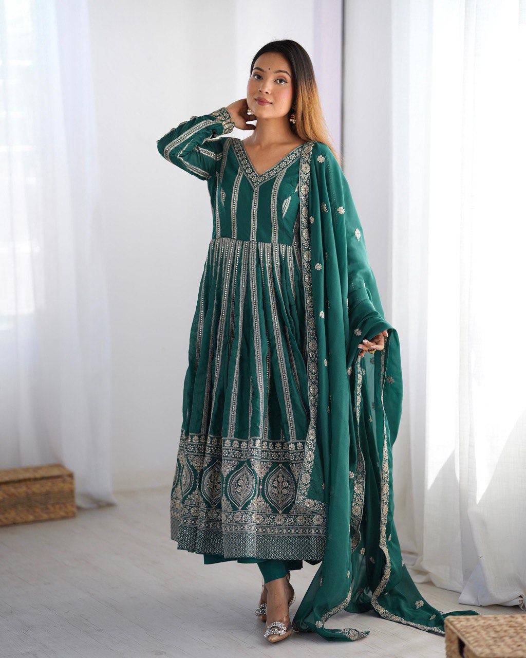 WOMEN'S WEAR SUMMER WEDDING SPECIAL SEQUENCE WORK GOWN