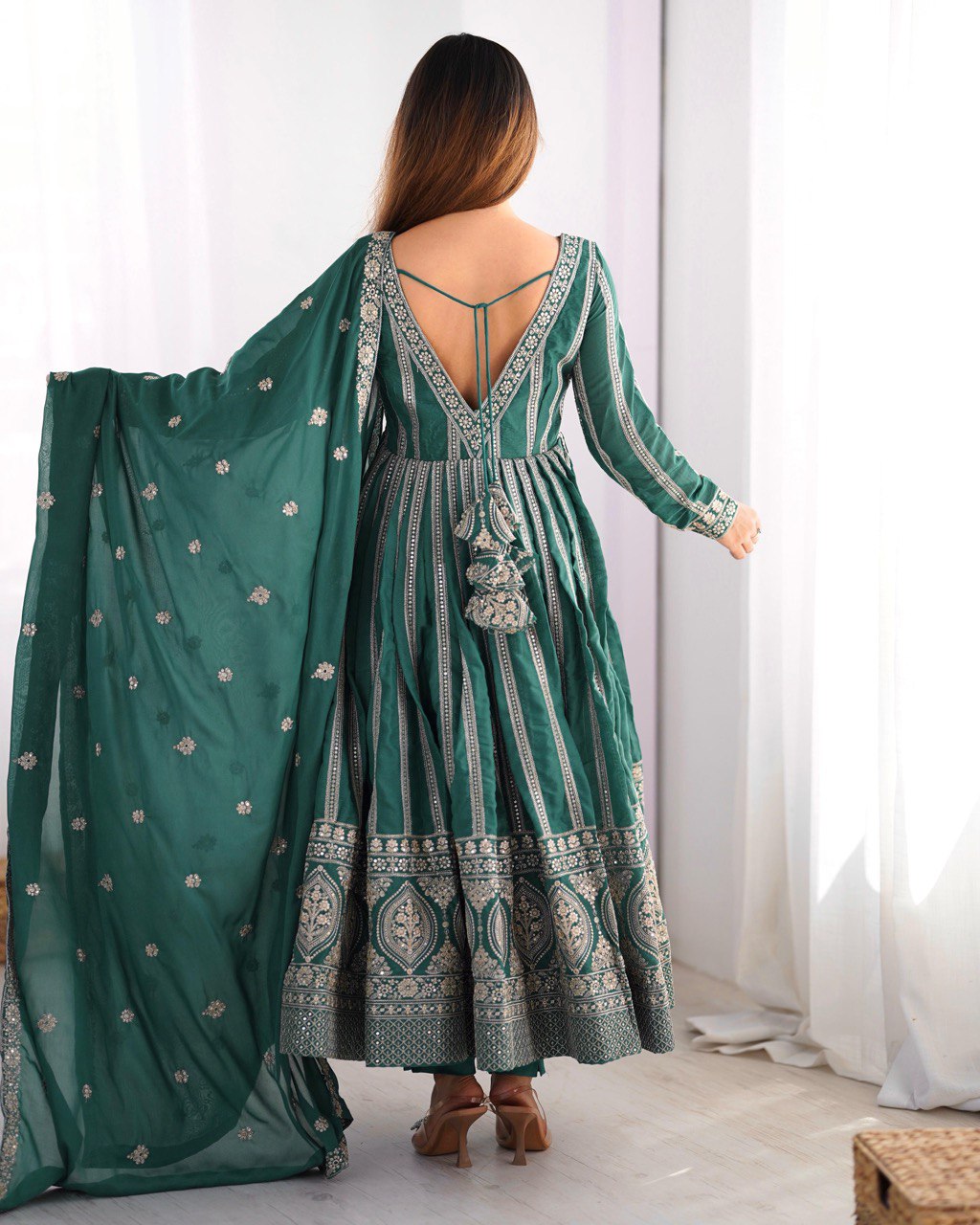 WOMEN'S WEAR SUMMER WEDDING SPECIAL SEQUENCE WORK GOWN