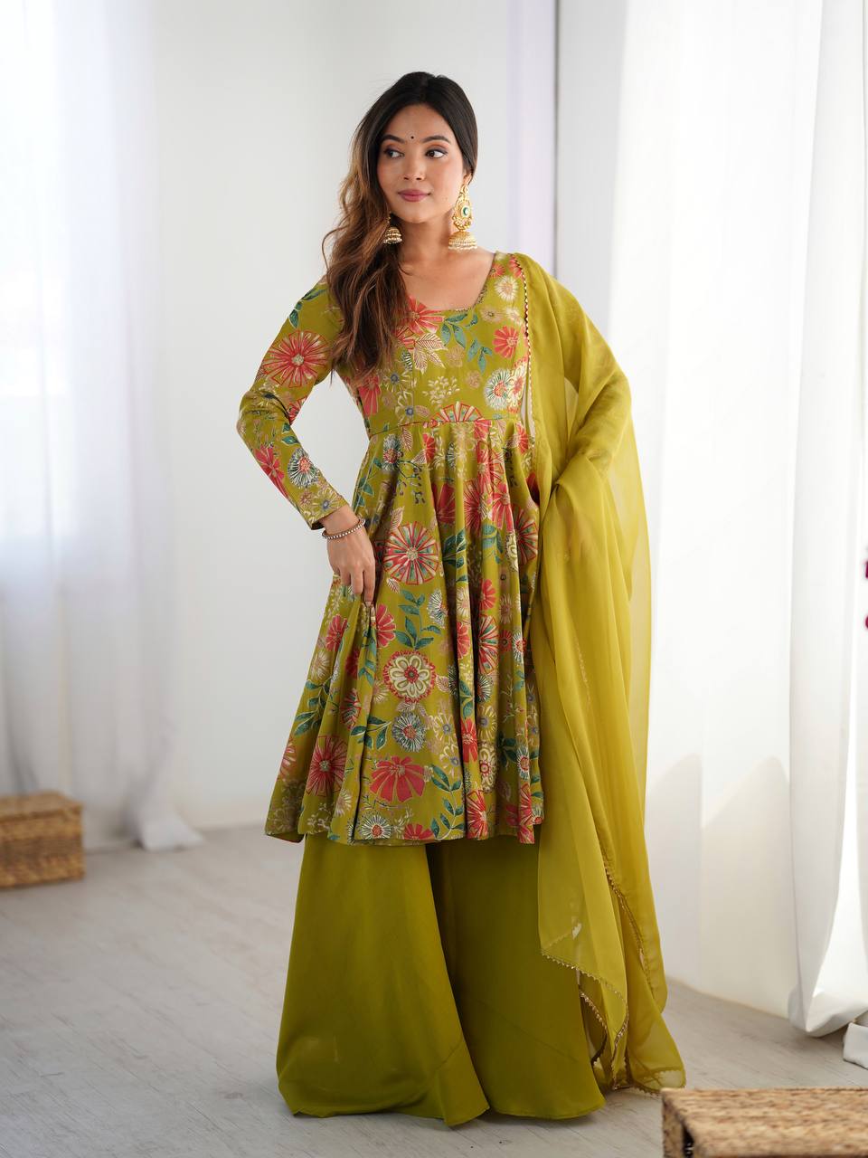 Pure Soft Romaqnsilk Chanderi With Digital Print Work With Padded, Side Zipper KediyaKurti  Plazzo