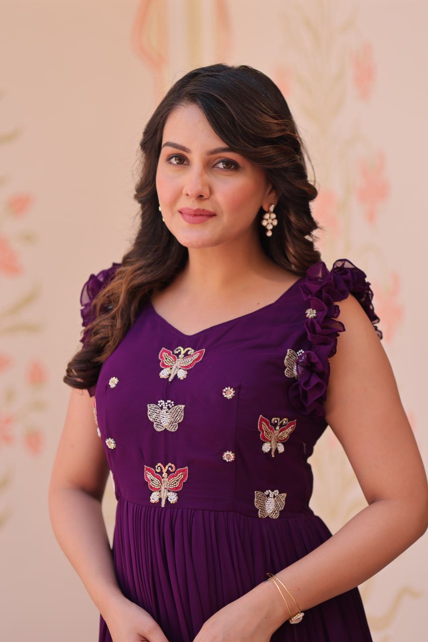 Faux Blooming Multi threaded Embroidery Work Gown