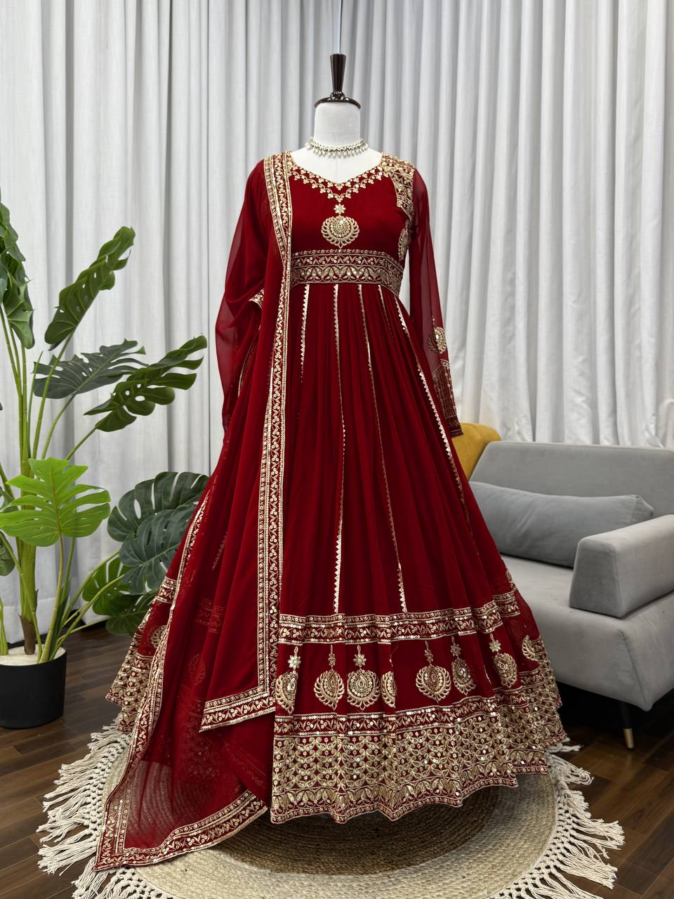 hread with Sequnce Front and back both side work In Gown