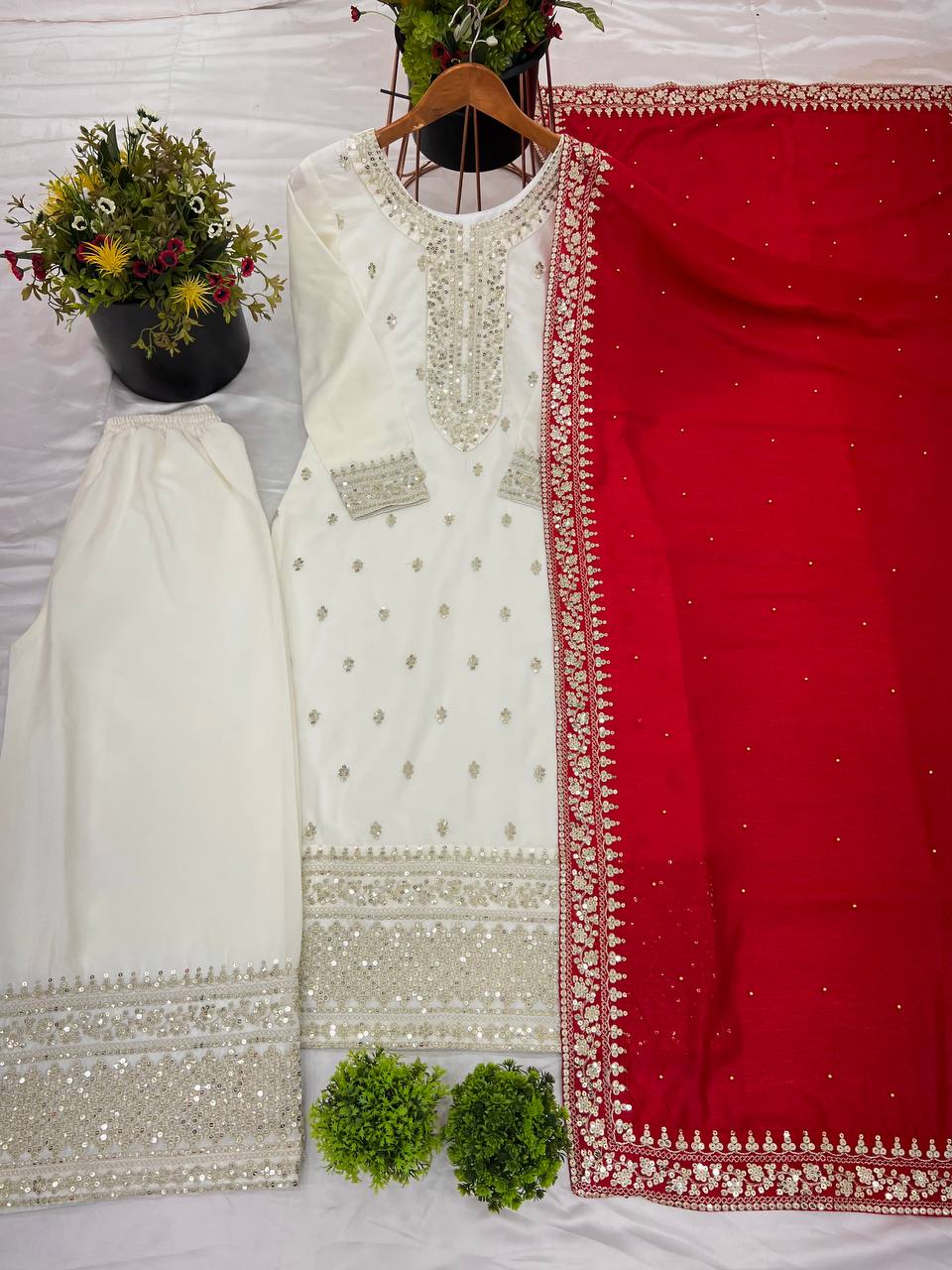 Fox Georgette With Embroidery Work With Full Sleeve With Lace Work Border Top Pent