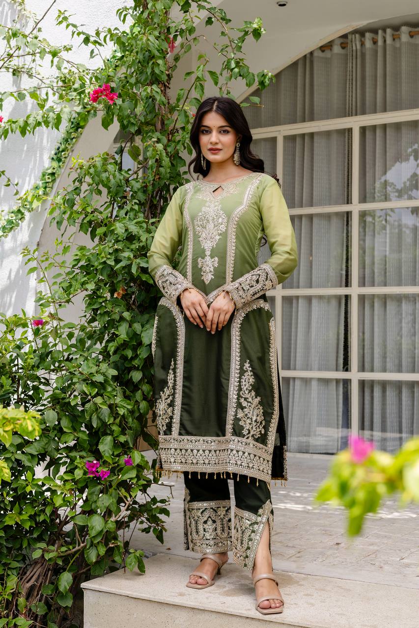 Star Georgette Pedding Embroidery Work Top Pent