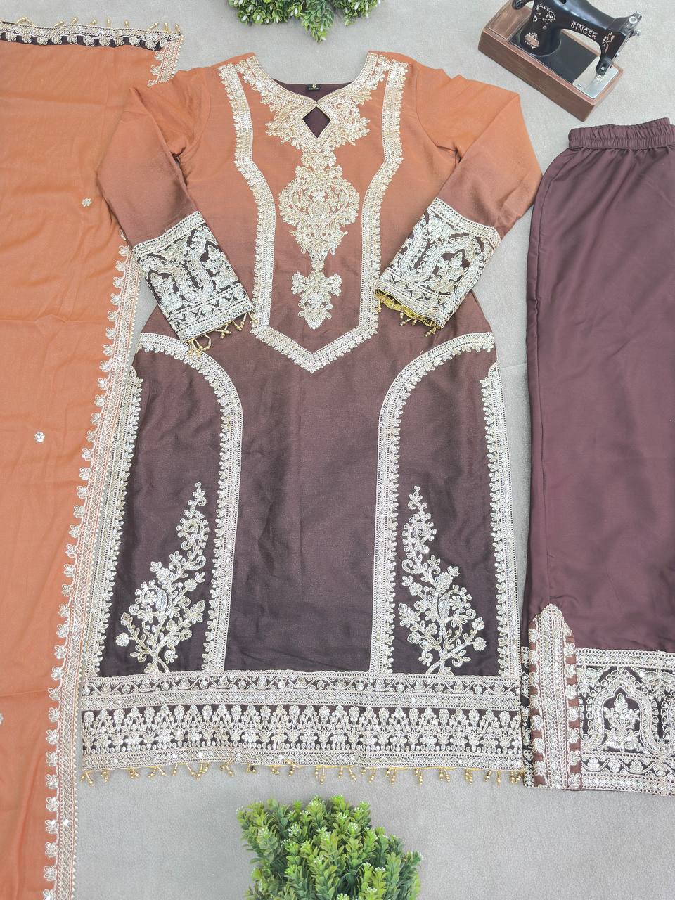 Star Georgette Pedding Embroidery Work Top Pent