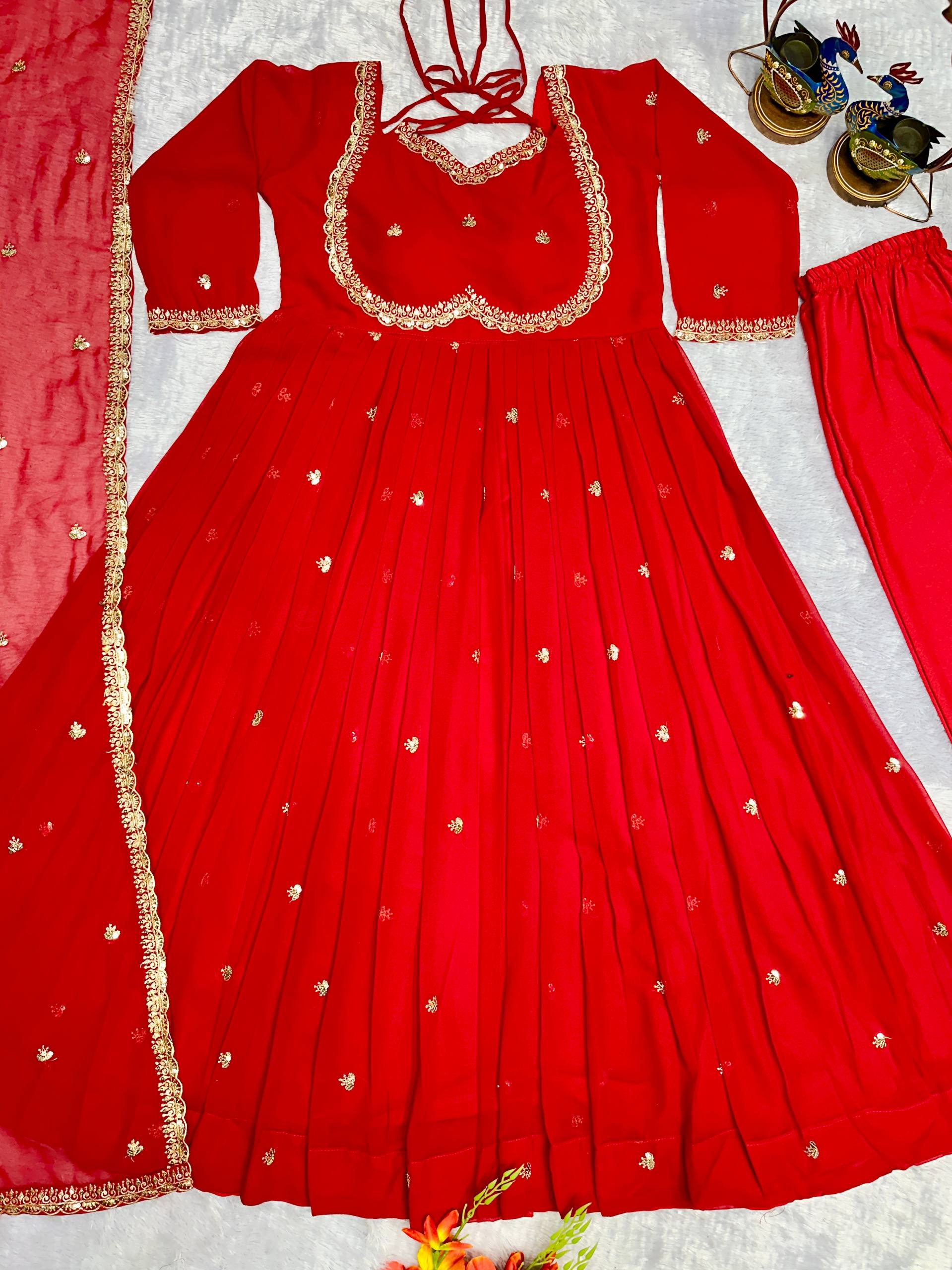 havy Foux Goargate Fabric in Gown