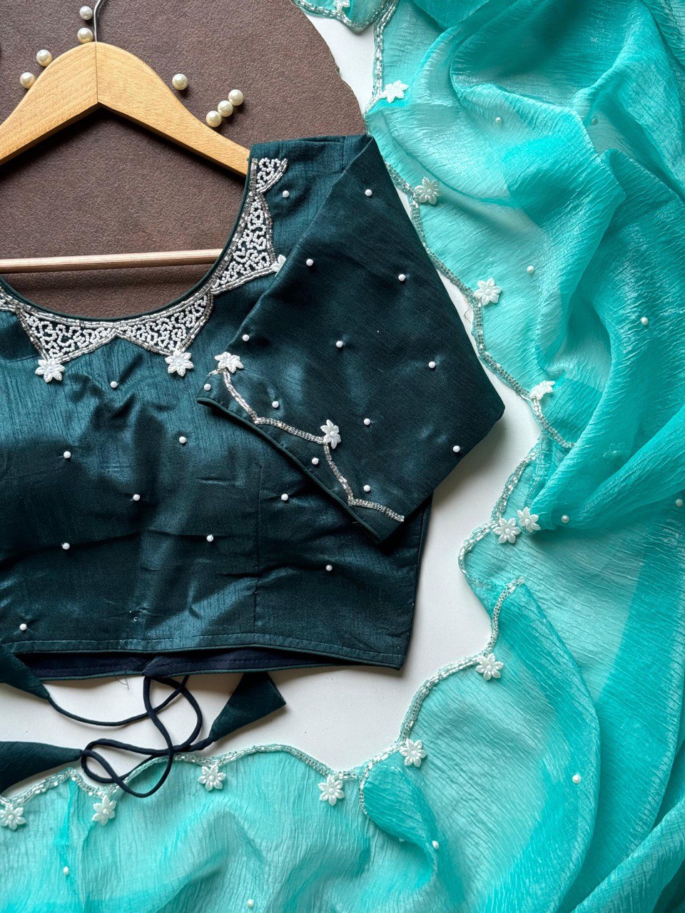 Aamras Silk And Silk Blouse With Handwork Saree