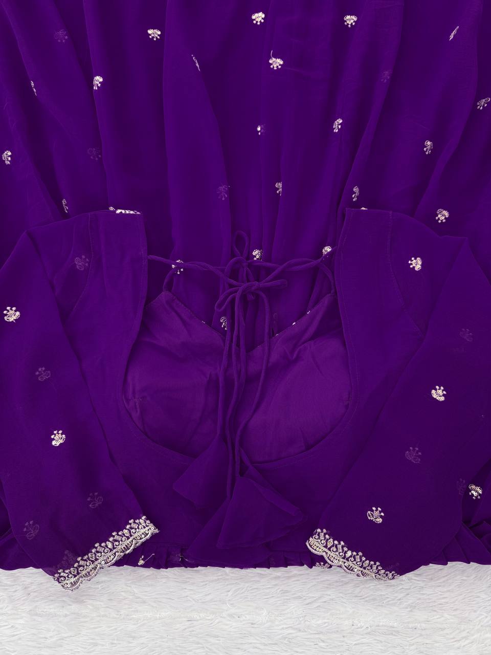 havy Foux Goargate Fabric in Gown