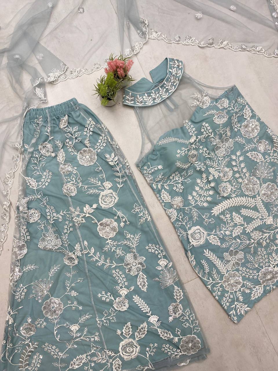 Sparkling Butterfly Net Embroidered Suit Set