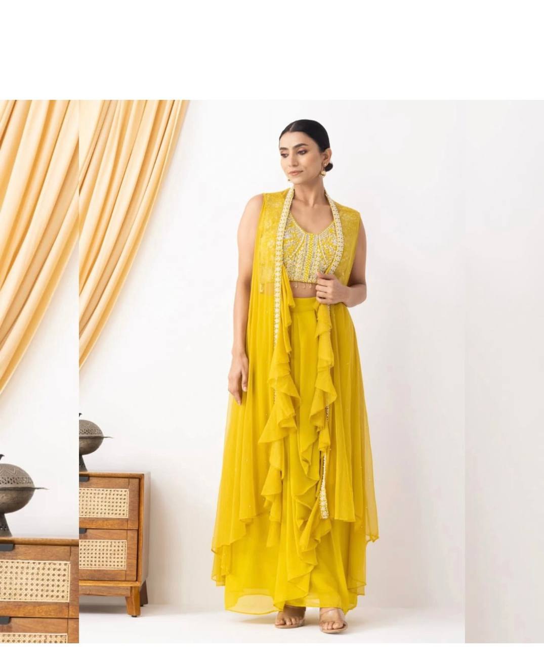 WOMEN'S WEAR WEDDING SPECIAL DHOTI SHRUG OUTFIT