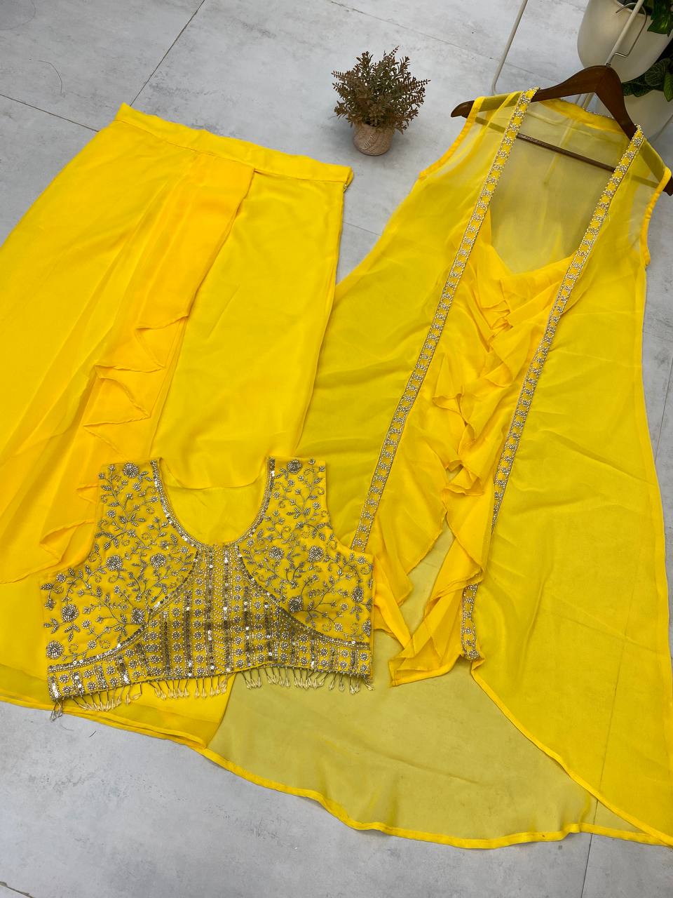 WOMEN'S WEAR WEDDING SPECIAL DHOTI SHRUG OUTFIT