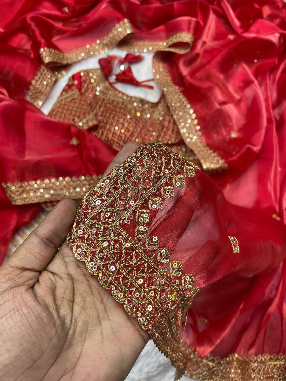 Pure Zimmy Choo Sati And Zari Work Saree