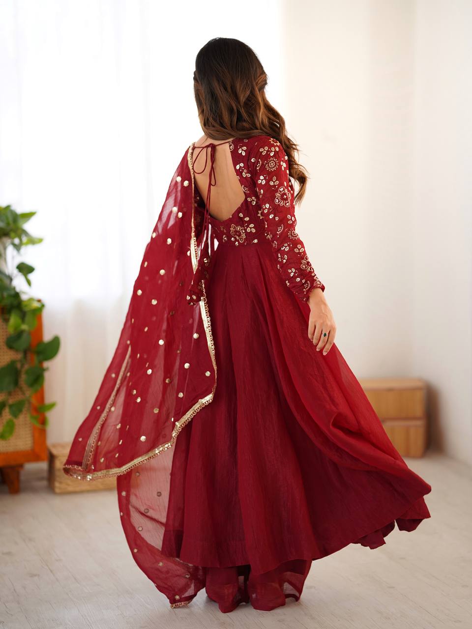 Red Color Crunchy Silk With Lace Border Top Plazzo