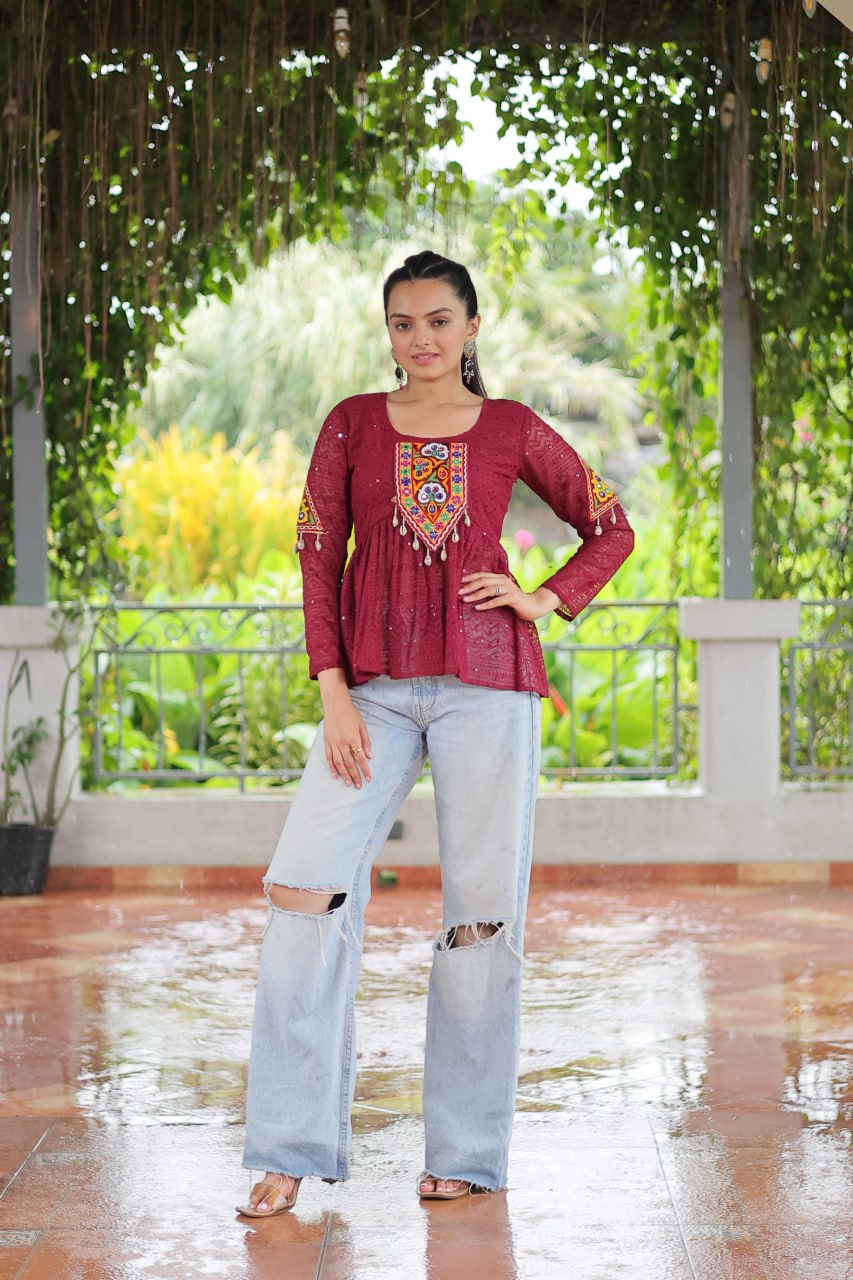 Navratri Specal Georgette Schffi Kutchi Patch Work Top