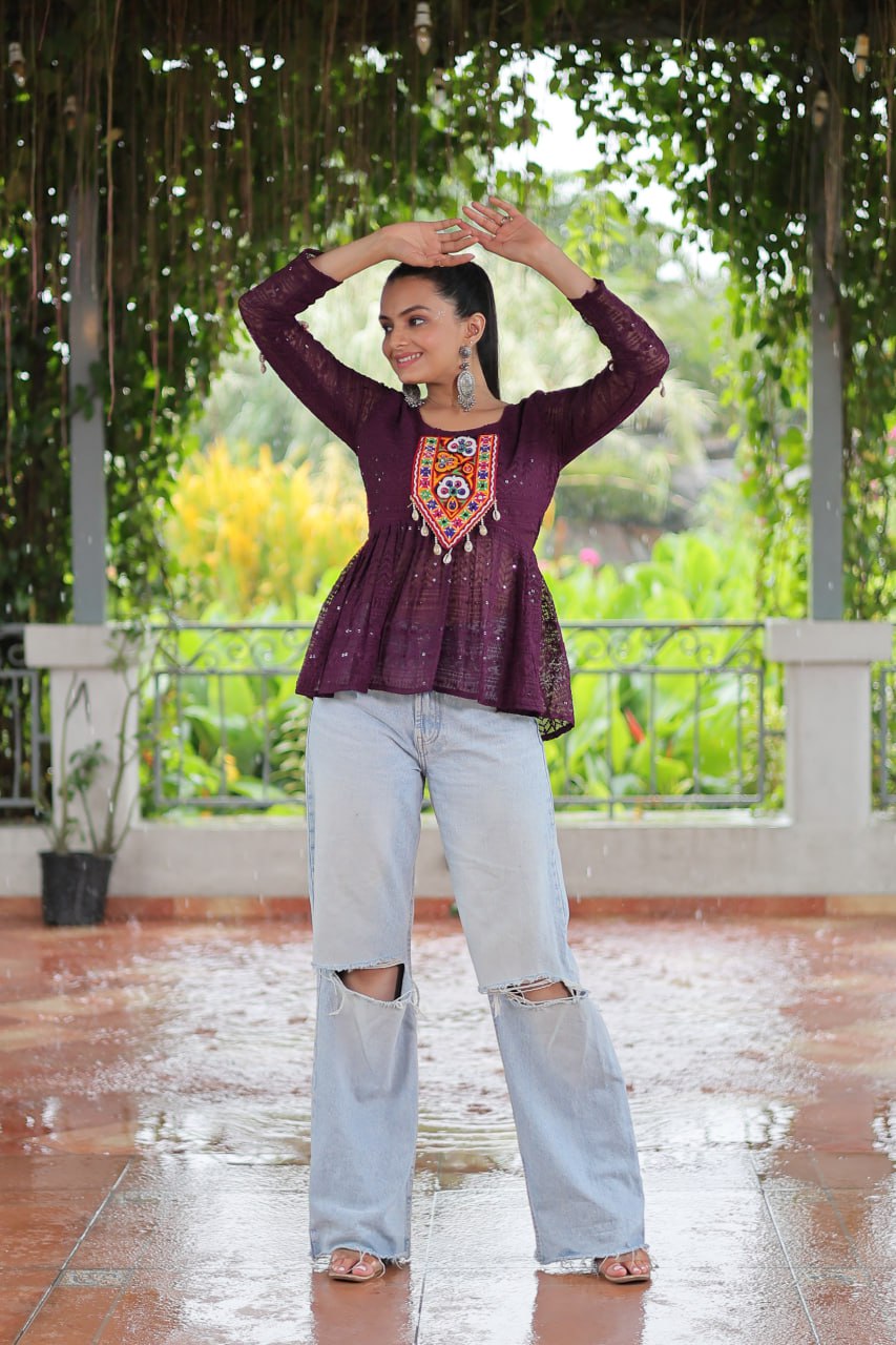 Navratri Specal Georgette Schffi Kutchi Patch Work Top